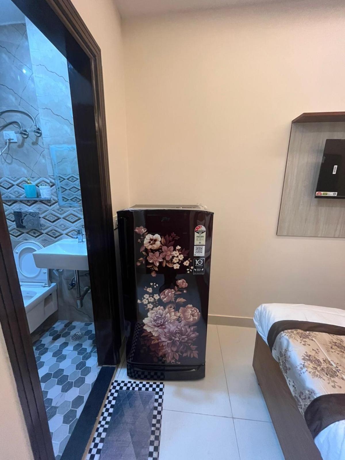 Cozy Luxury Retreat * New Delhi
